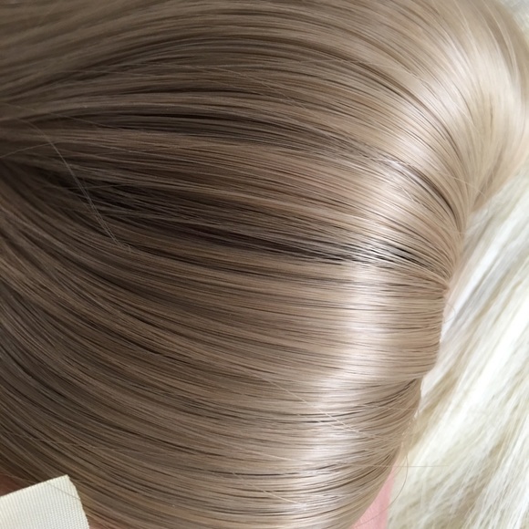 Blonde ponytail hair extension - Picture 3 of 8